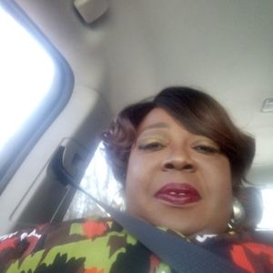 Meet your Posher, Virginia